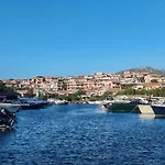 Comfortable Near شقة ستينتينو