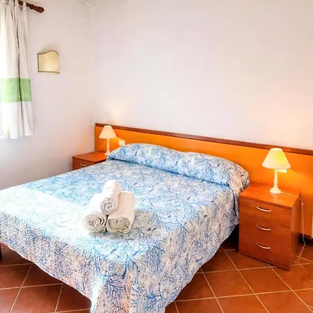 Comfortable Near 스틴티노